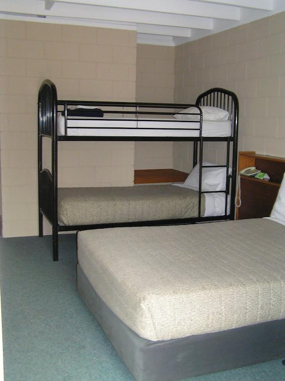 Dongara Old Mill Motel Room photo